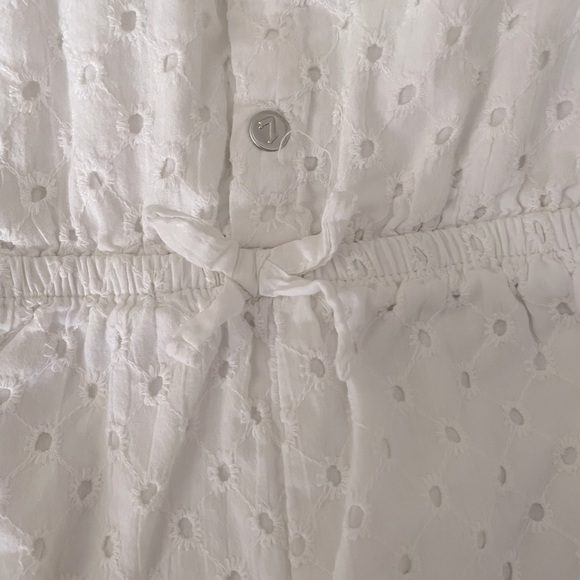 For All Mankind size 18 mos one-piece white summer outfit - Picture 6 of 8